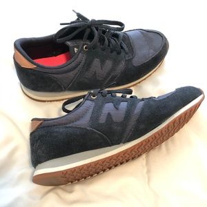 New Balance 420 Sneakers - Navy/Rose Gold - Size 8